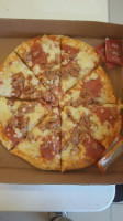 Romanos Pizza Y Pollo food