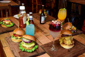 La Choza Burgers food