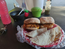 Cochinita Pibil Del Aguila food