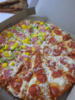 Jairo's Pizza food