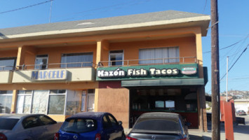 Kazon Fish Tacos outside