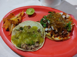 Tacos Pepe's food