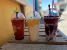 Raspados, Chamoyadas, Los Chikitios food