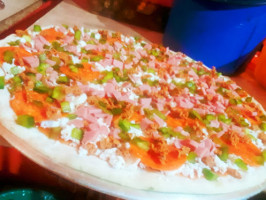 Pizza Godoy's food