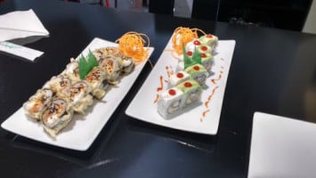 Senzoku Sushi food
