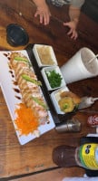 Sushi Kaomi food