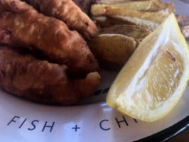 Peshke Fish Chips food