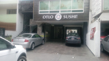 Otlo Sushi! outside