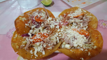 Cenaduría Ramirez food