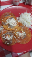 Enchiladas Rulys food
