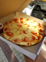 Mono Pizza food