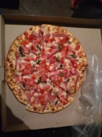 Lalo's Pizza food