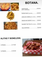 Huescas Wings food