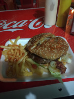 Dogos Y Hamburguesas Texanas food