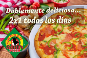 Rodeo Cruzeli's Pizza food