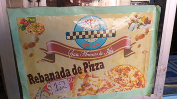 Lope'z Pizza food