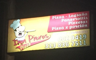 Pieros Pizza outside