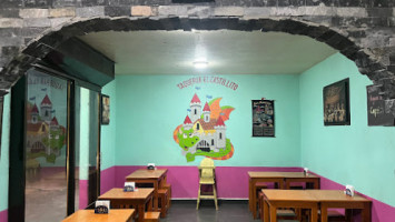 Taqueria El Castillito food