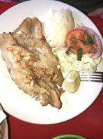 La Lagunita food