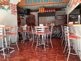 Torteria La Tlapaneca inside