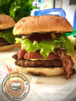 Sport Burgers Grill food