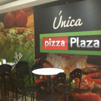Pizza Plaza food