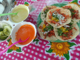 Taqueria Escamilla food