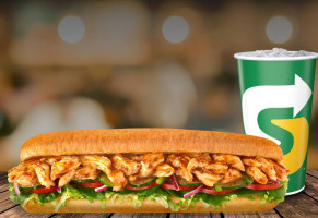 Subway Estrella Sadhala food