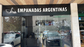 Empanadas Argentinas La Porteña outside