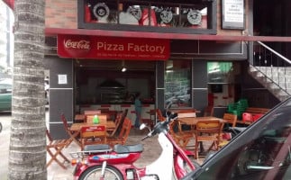 Pizza Factory inside
