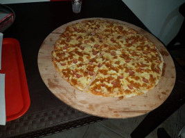 @leo_pizza food
