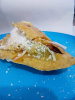 Doña Rocío Antojitos Mexicanos food