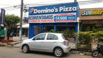 Dominos Pizza outside