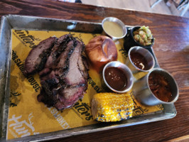 Hunters Bbq Smokehouse food