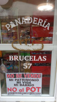 Panaderia Brucelas food