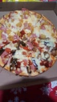 Pizzas Chuy food