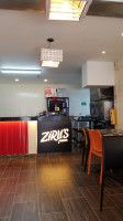 Ziru's Pizza Bogotá inside