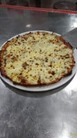 Queso Con Pizza food