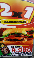 Lucho"s Burger Fast Food food
