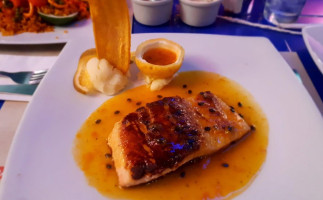 Doña Petrona Del Mar Cacique food