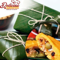 Delicias Y Sabores food