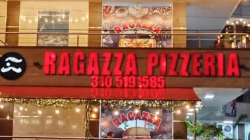 Ragazza Pizza Buenaventura food