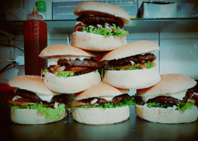 Comidas Rápidas Vip Burger Center food