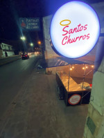 Santos Churros outside