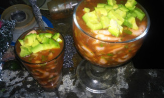 Micheladas Y Mariscos El Tamalon food