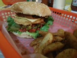 Doña Chuy Grills Hamburguesas Premium food