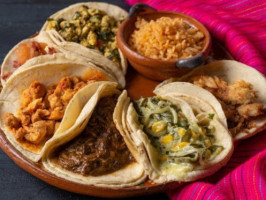 Tacos, Gorditas Y Quesadillas Loliz food