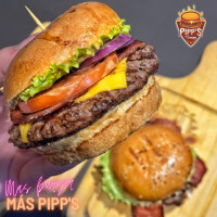 Pipp's Burger food