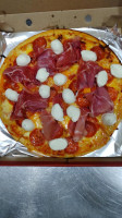 Italian Pizza Cali food