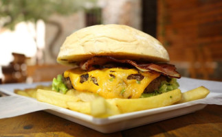 Playa Alta Burger food